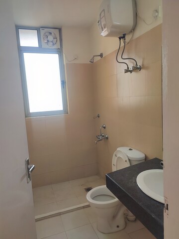 Furnished Amenities in 3 BHK Apartment at Pioneer Park Phase 1, Sector 61 – for Rent