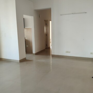 Room in 2.5 BHK Apartment at Emaar Emerald Estate, Sector 65 – for Rent