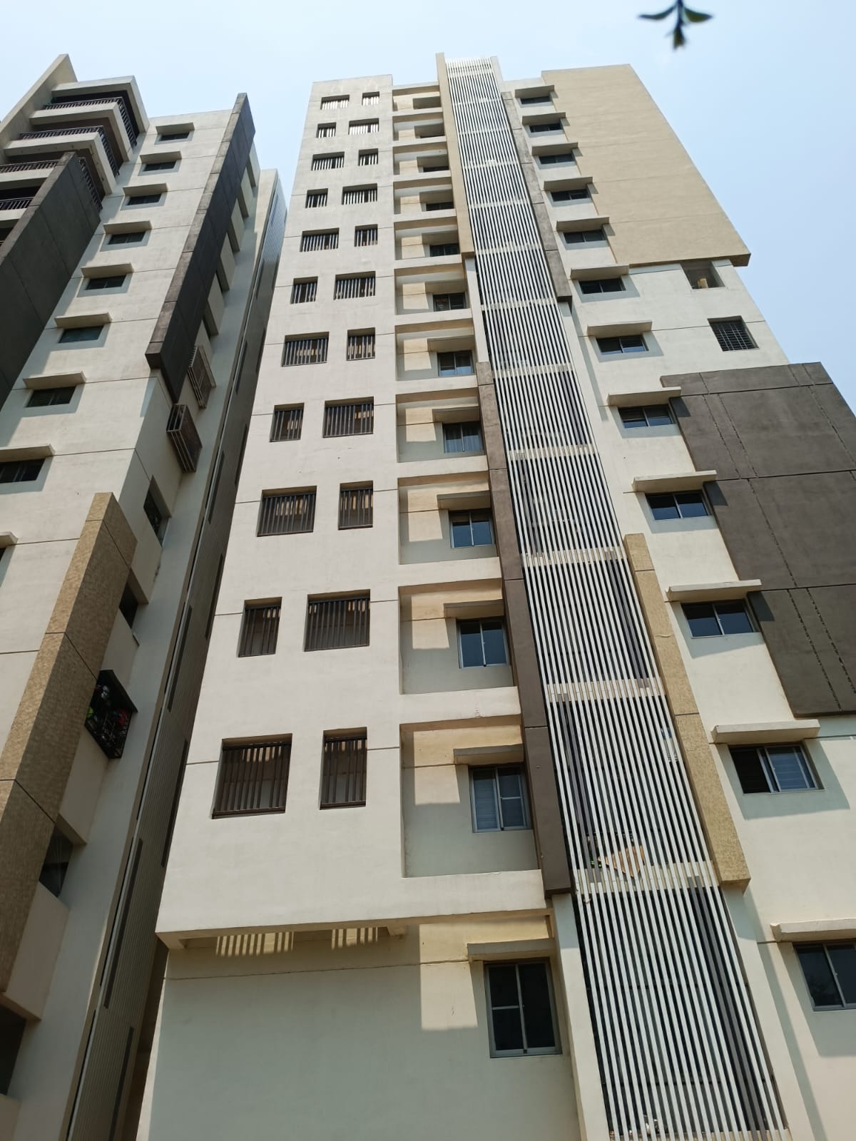 3 BHK + Pooja Room Apartment For Rent in Frontline Seven