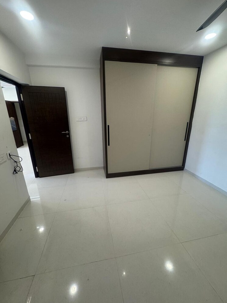 Room, frontline-seven 3 Bedroom 1935 Sq.Ft. Apartment In Kokapet Hyderabad 9646718
