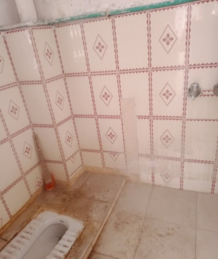 Bathroom, aliganj 1 Bedroom 450 Sq.Ft. Villa In Aliganj Lucknow 9646732