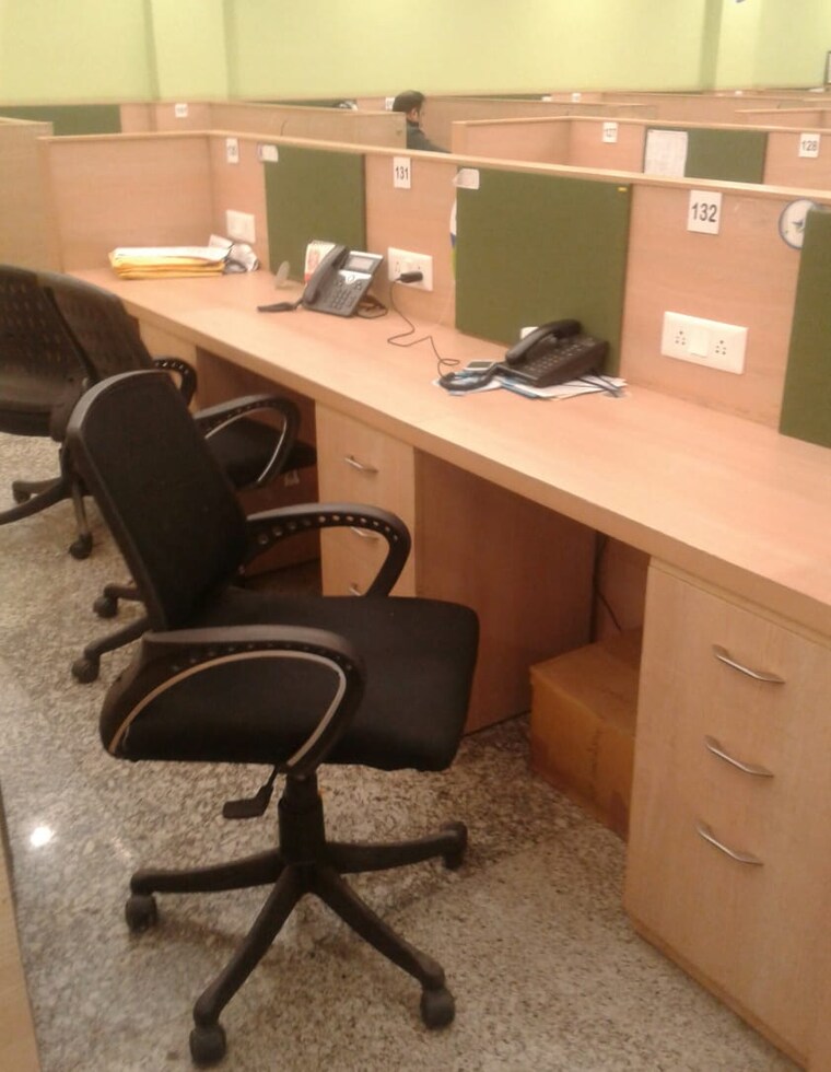 Team Area, rwa-okhla-village-samiti Commercial Office Space 3100 Sq.Ft. In Okhla Delhi 9646744