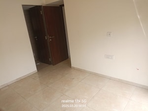 Room in 1 BHK Apartment at Sunteck MaxxWorld 5, Naigaon East – for Rent
