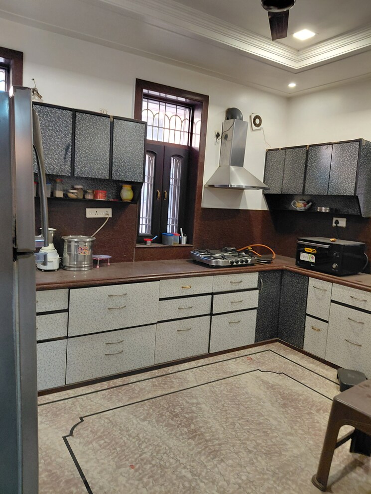 Master Bedroom, tonk road 6 Bedroom 300 Sq.Yd. Independent House In Tonk Road Jaipur 9646756