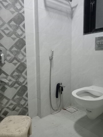 Master Bedroom in 1 BHK Apartment at Pleasant CHS Malad, Malad West – for Rent