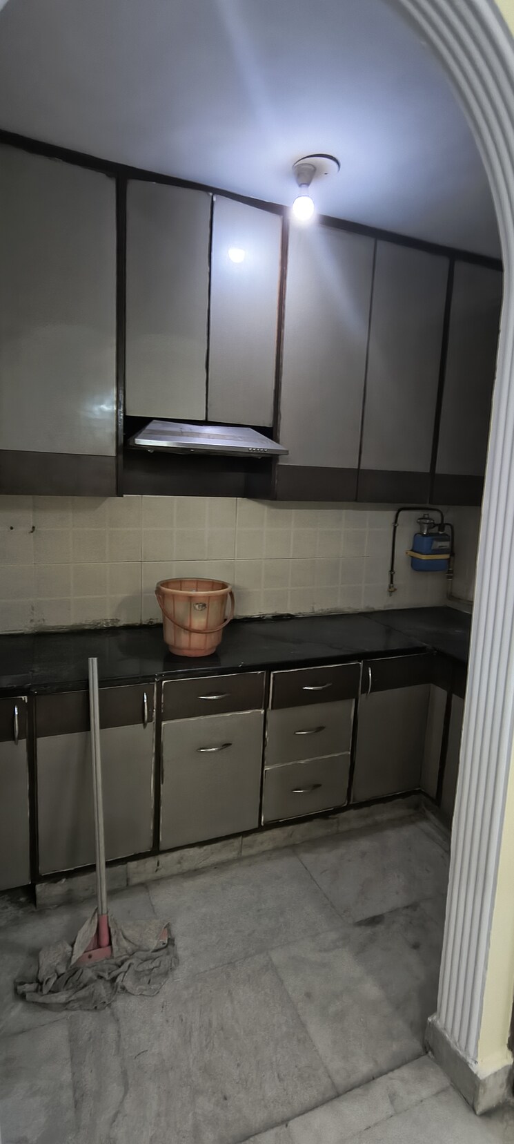 Kitchen, panchsheel vihar 2 Bedroom 810 Sq.Ft. Builder Floor In Panchsheel Vihar Delhi 9646874