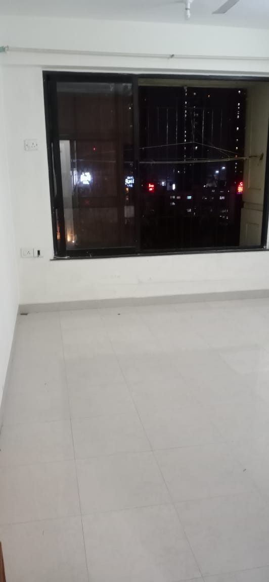 3 BHK 1350 Sq.Ft. Apartment in K Raheja Palm Spring