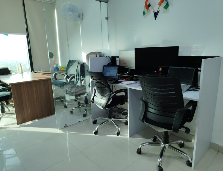 Team Area, bhutani-grandthum Commercial Office Space 560 Sq.Ft. In Tech Zone 4 Greater Noida Greater Noida 9646948