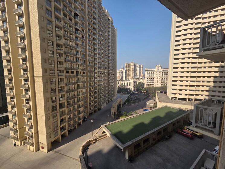 Exterior View, hiranandani-regent-hill 1 Bedroom 379 Sq.Ft. Apartment In Powai Mumbai 9646976