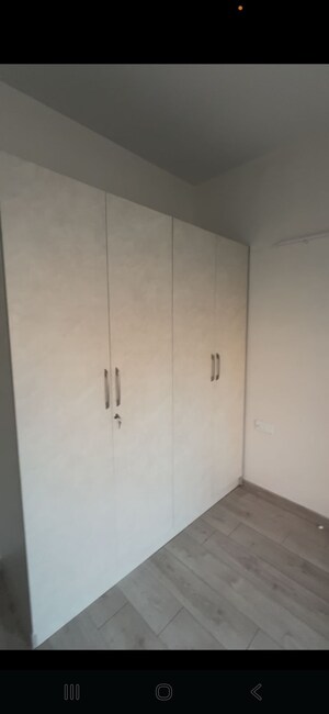 Room in 3 BHK Apartment at Shapoorji Pallonji Joyville Gurgaon, Sector 102 – for Rent