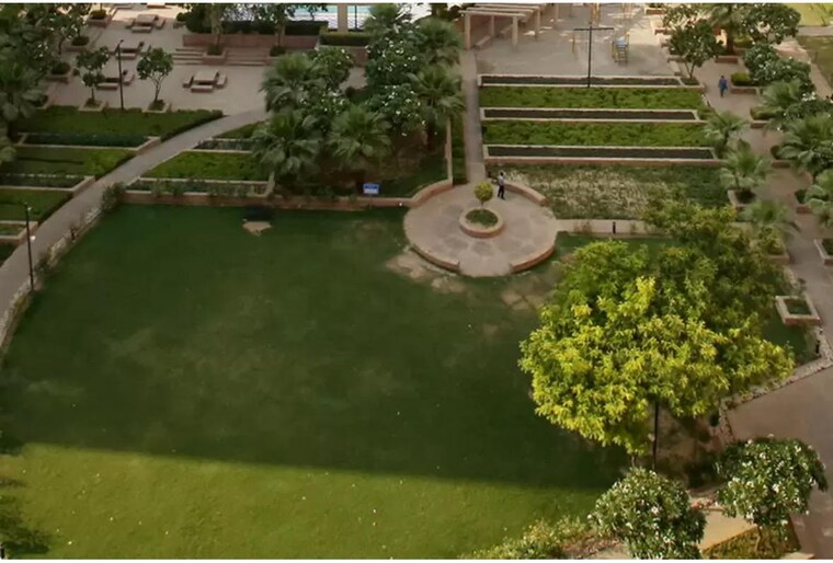 Garden, orchid-petals 3 Bedroom 2061 Sq.Ft. Apartment In Sector 49 Gurgaon 9647076