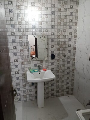 Bathroom in 3 BHK Builder Floor at Saket – for Rent
