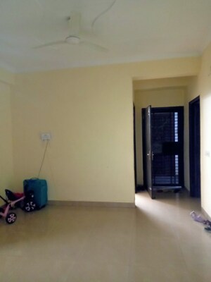 2.5 BHK Apartment For Rent in Skytech Matrott, Sector 76