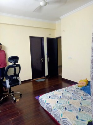Bedroom in 2.5 BHK Apartment at Skytech Matrott, Sector 76 – for Rent