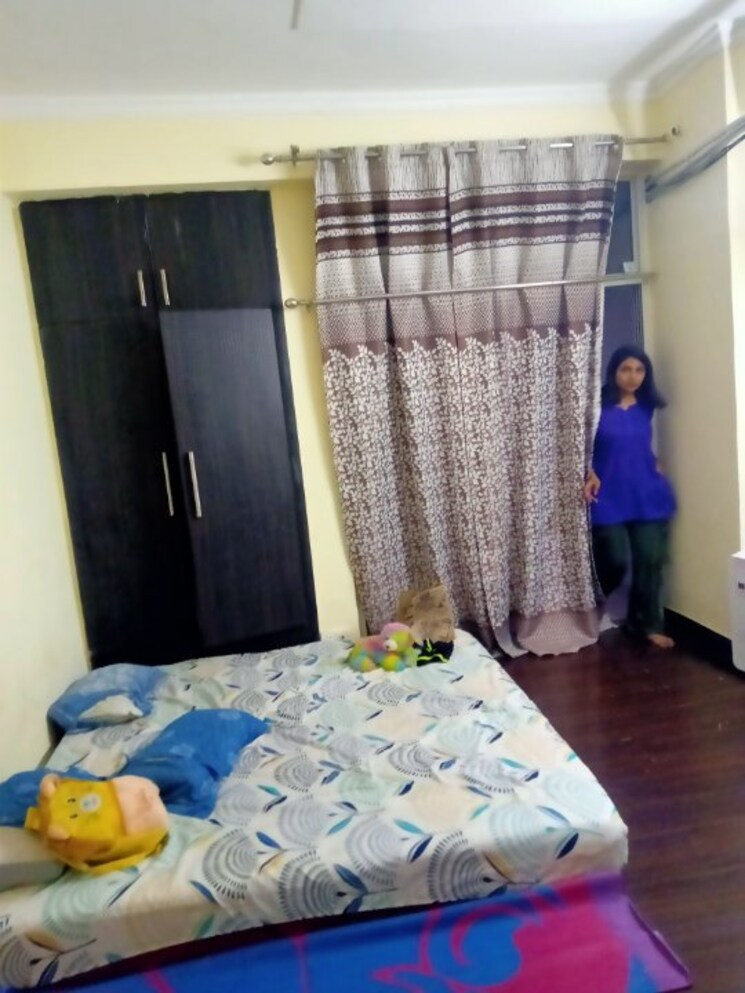 Bedroom, skytech-matrott 2.5 Bedroom 1150 Sq.Ft. Apartment In Sector 76 Noida 9647038