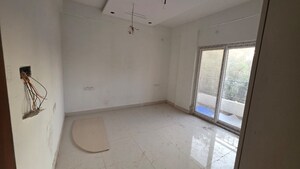 Room in 3 BHK Apartment at Mahadevpura – for Rent
