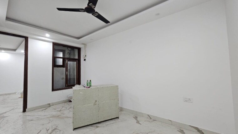 Room, saket 2 Bedroom 1000 Sq.Ft. Builder Floor In Saket Delhi 9647093