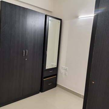 Room in 2 BHK Apartment at SJR Primecorp Hamilton Homes, Gattahalli Road – for Rent