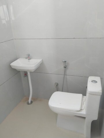 Bathroom in 3 BHK Apartment at Gurukripa Heights, Girdharipura – for Sale