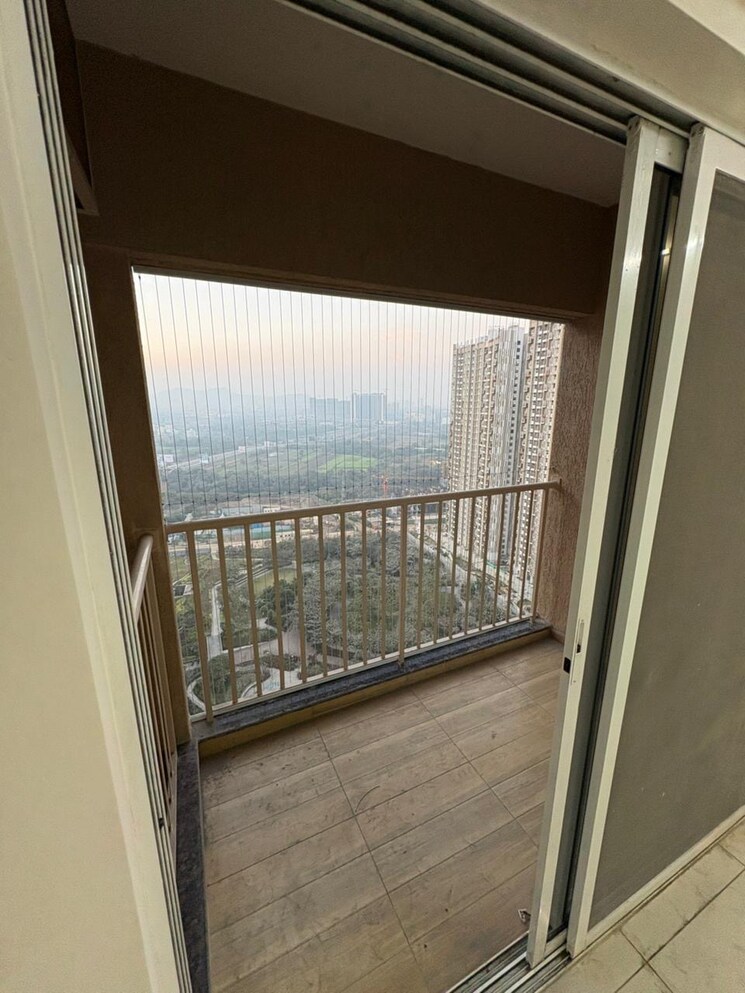 Balcony, godrej-green-vistas 2 Bedroom 800 Sq.Ft. Apartment In Mahalunge Pune 9647123