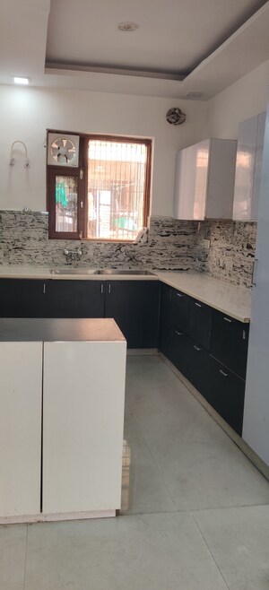 Kitchen in 4 BHK Builder Floor at Green Fields Colony – for Rent