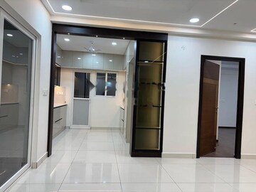 Room in 3 BHK Apartment at Sumadhura Horizon, Kondapur – for Rent