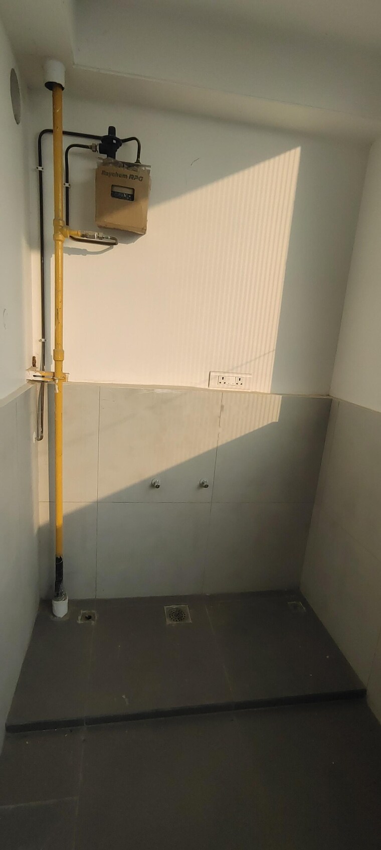 Bathroom, rajapushpa-provincia 3 Bedroom 2026 Sq.Ft. Apartment In Narsingi Hyderabad 9647146