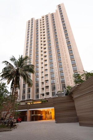 2 BHK Apartment For Rent in Lalani Velentine Apartment 1 Wing D, Malad East