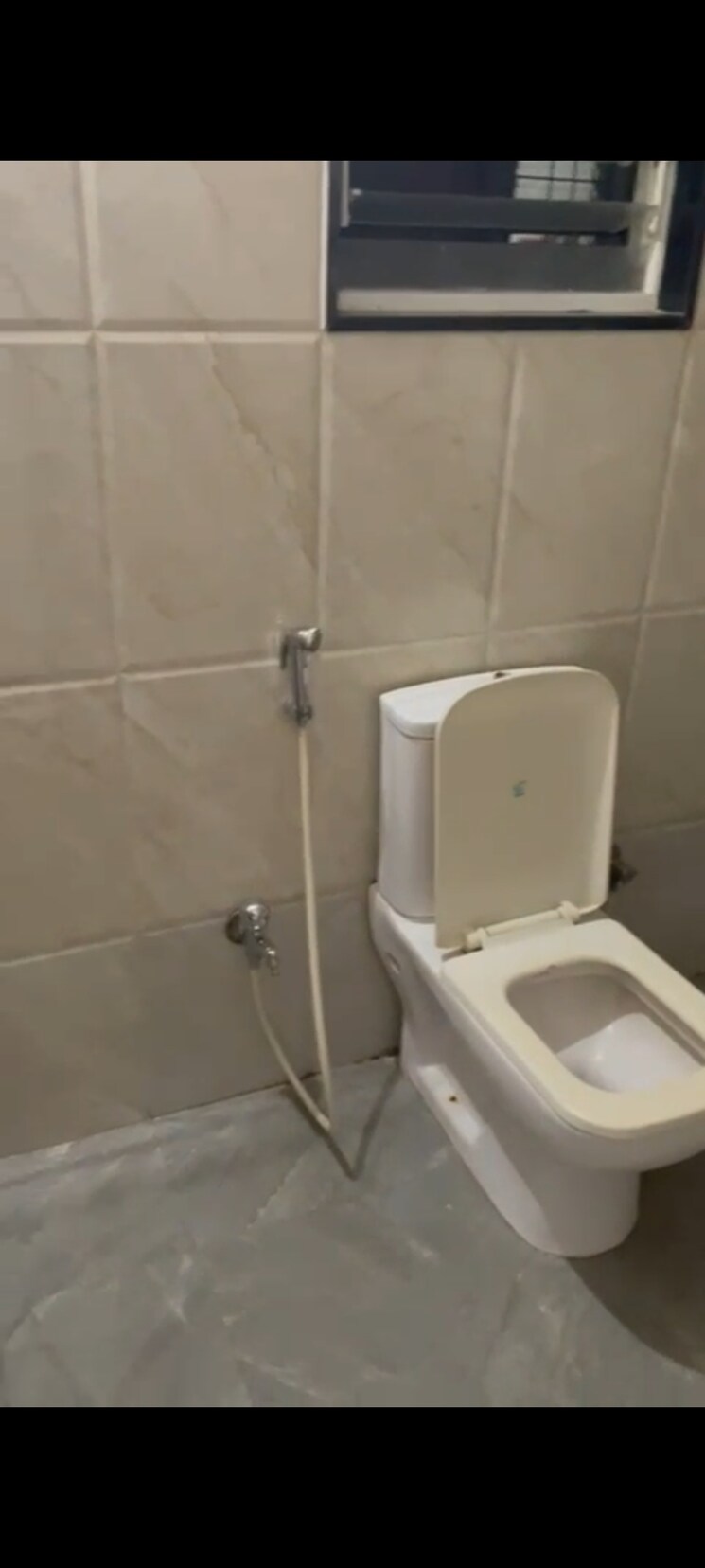 Bathroom, wakad 2 Bedroom 850 Sq.Ft. Apartment In Wakad Pune 9647270