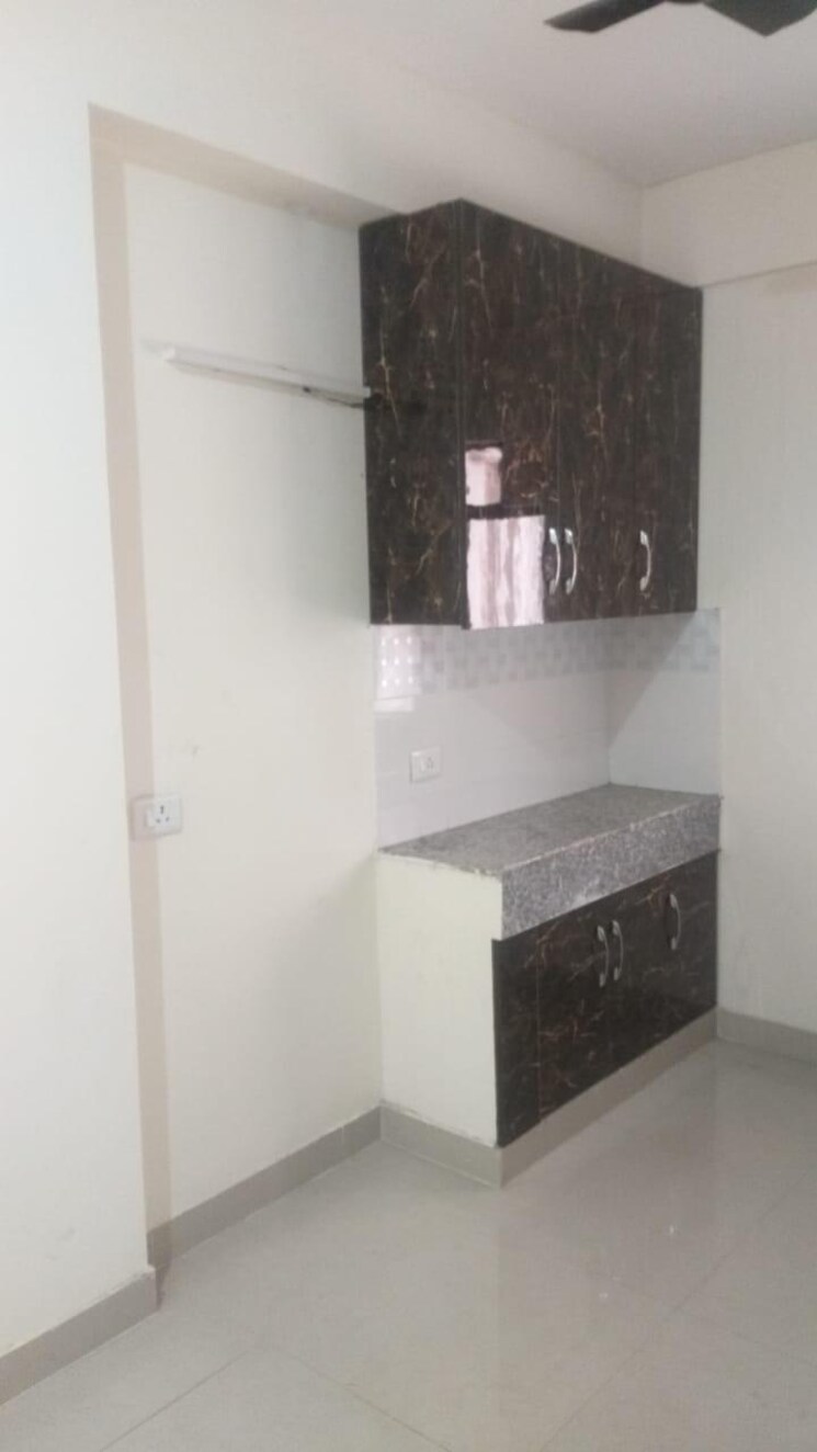 Kitchen, zara-aavaas 2 Bedroom 653 Sq.Ft. Apartment In Sector 104 Gurgaon 9647233