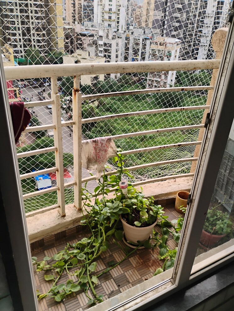 Balcony, paradise-sai-mannat 3 Bedroom 2000 Sq.Ft. Apartment In Kharghar Navi Mumbai 9647238