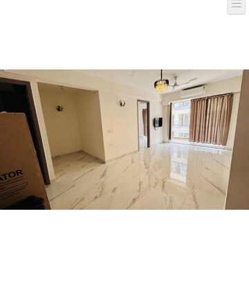 Room in 3 BHK Apartment at Smart World Gems, Sector 89 – for Rent