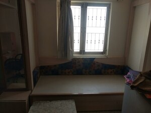 Bedroom in 3 BHK Apartment at Vastrapur – for Rent