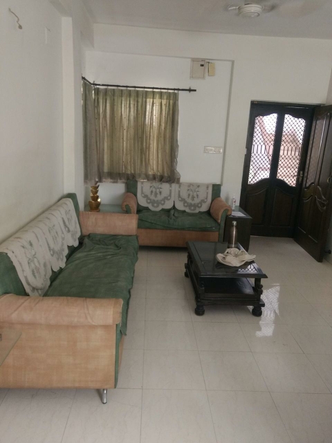 3 BHK + Extra Room Apartment For Rent in Vastrapur