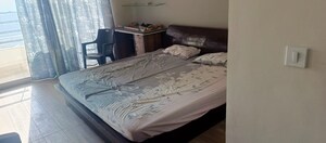 1 BHK Apartment For Rent in Paramount Golfforeste, Zeta I Greater Noida