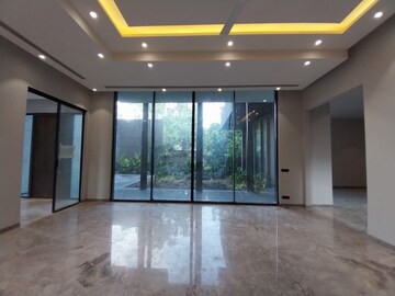 Room in 4 BHK Villa at Satbari – for Sale