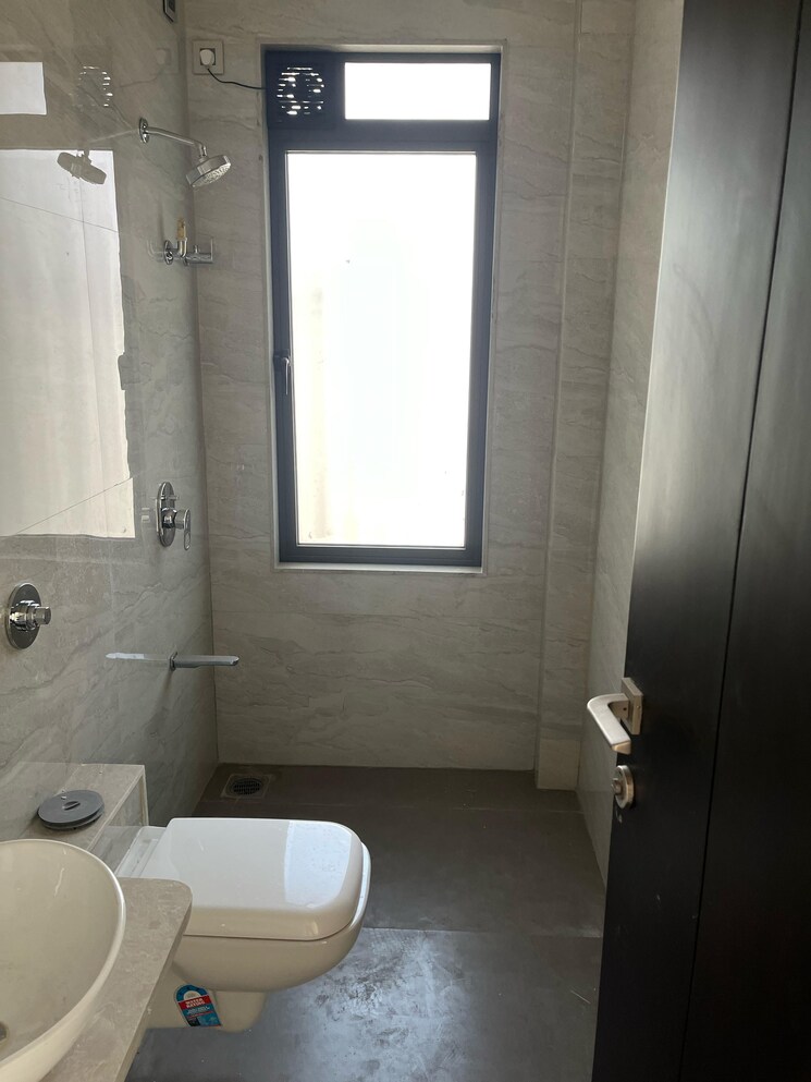 Bathroom, lodha-divino 2 Bedroom 820 Sq.Ft. Apartment In Matunga East Mumbai 9647259