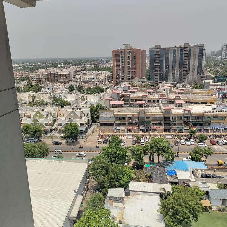 Exterior View, science city Commercial Office Space 3000 Sq.Ft. In Science City Ahmedabad 9647282