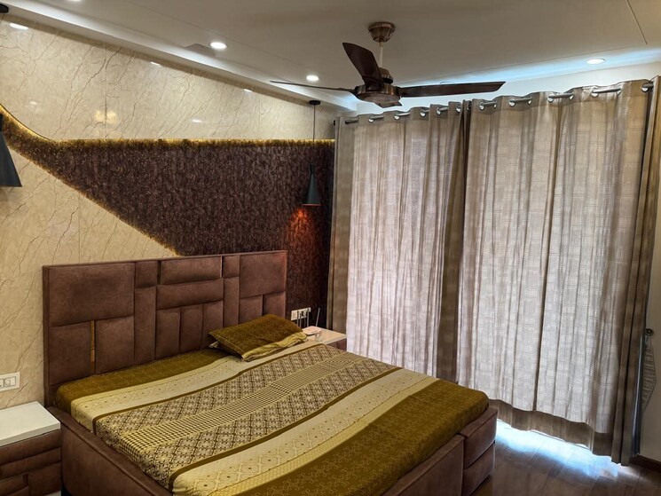 Bedroom, saket 4 Bedroom 1900 Sq.Ft. Apartment In Saket Delhi 9647309