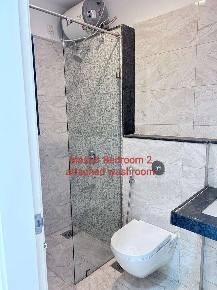 Bathroom, amanora-gold-towers 3.5 Bedroom 1400 Sq.Ft. Apartment In Hadapsar Pune 9647344