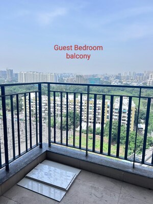 Balcony in 3.5 BHK Apartment at Amanora Gold Towers, Hadapsar – for Rent
