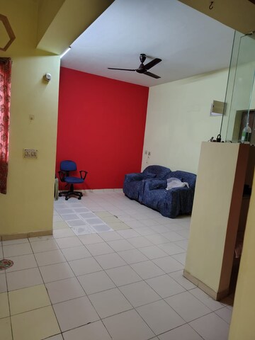 Team Area in 2 BHK Apartment at Ambuja Upohar The Condoville, Em Bypass – for Rent