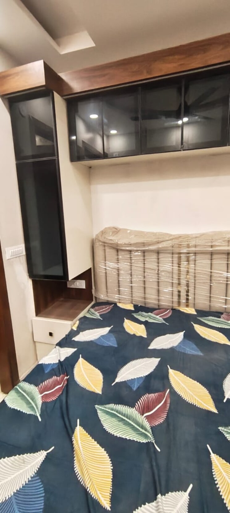 Master Bedroom, dwarka mor 2 Bedroom 60 Sq.Yd. Builder Floor In Dwarka Mor Delhi 9647404