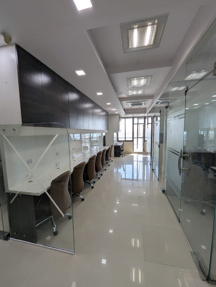 Kitchen, real-tech-park Commercial Office Space 1800 Sq.Ft. In Vashi Sector 30a Navi Mumbai 9647386