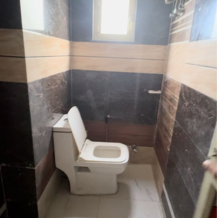 Bathroom, spaze-privy 1 RK 210 Sq.Ft. Apartment In Sector 72 Gurgaon 9647417