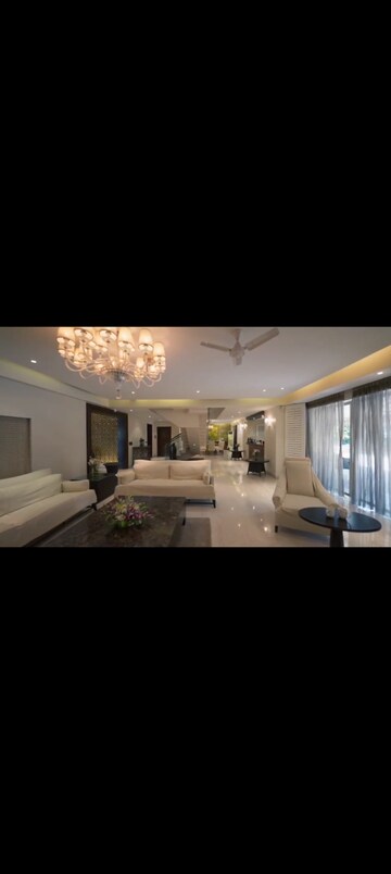 Kitchen in 5 BHK Independent House at Juhu – for Sale