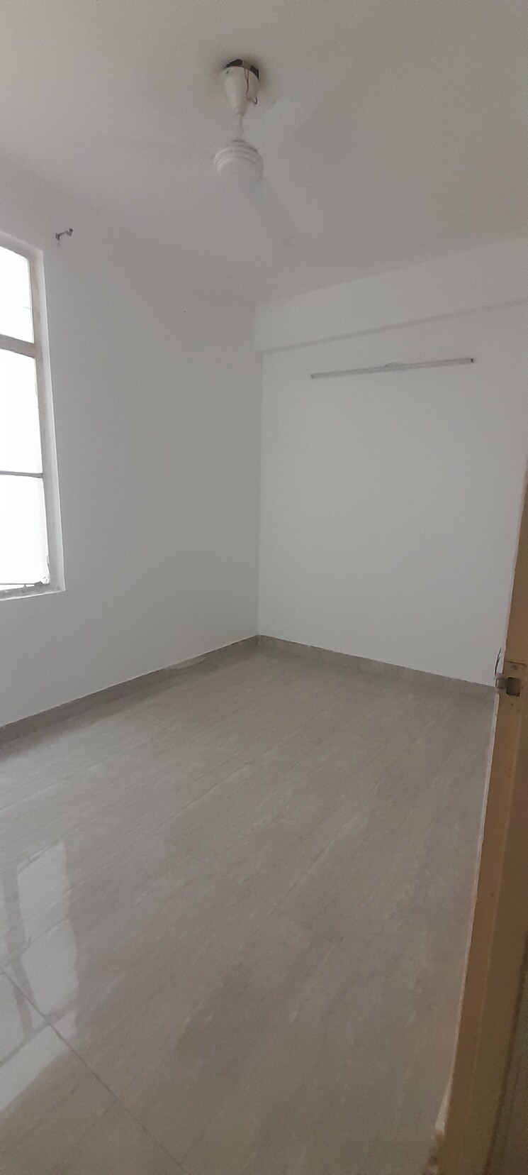 undefined, signature-global-solera-2 2 Bedroom 565 Sq.Ft. Apartment In Sector 107 Gurgaon 9647447