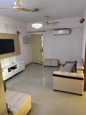 Master Bedroom in 3 BHK Apartment at Supertech Cape Town, Sector 74 – for Rent