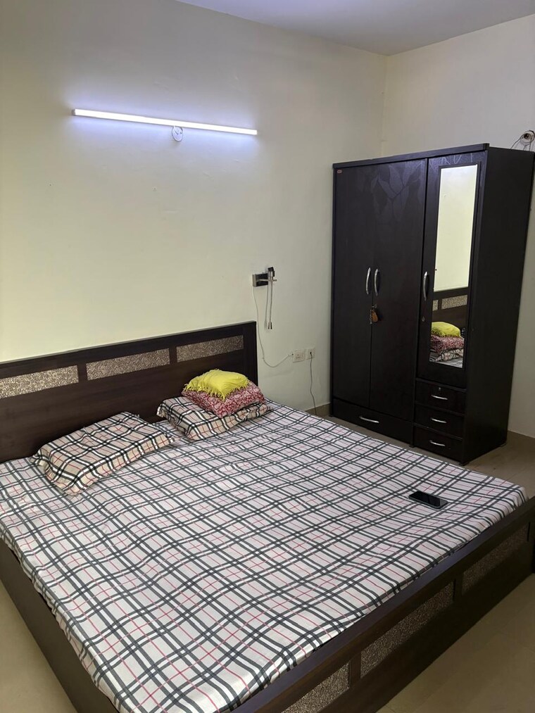 Bedroom, supertech-cape-town 3 Bedroom 1625 Sq.Ft. Apartment In Sector 74 Noida 9647450