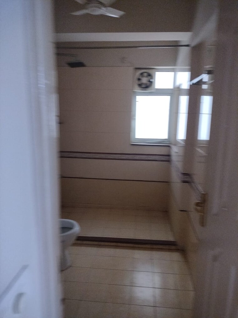 undefined, dlf-westend-heights 4 Bedroom 2600 Sq.Ft. Apartment In Sector 53 Gurgaon 9647428